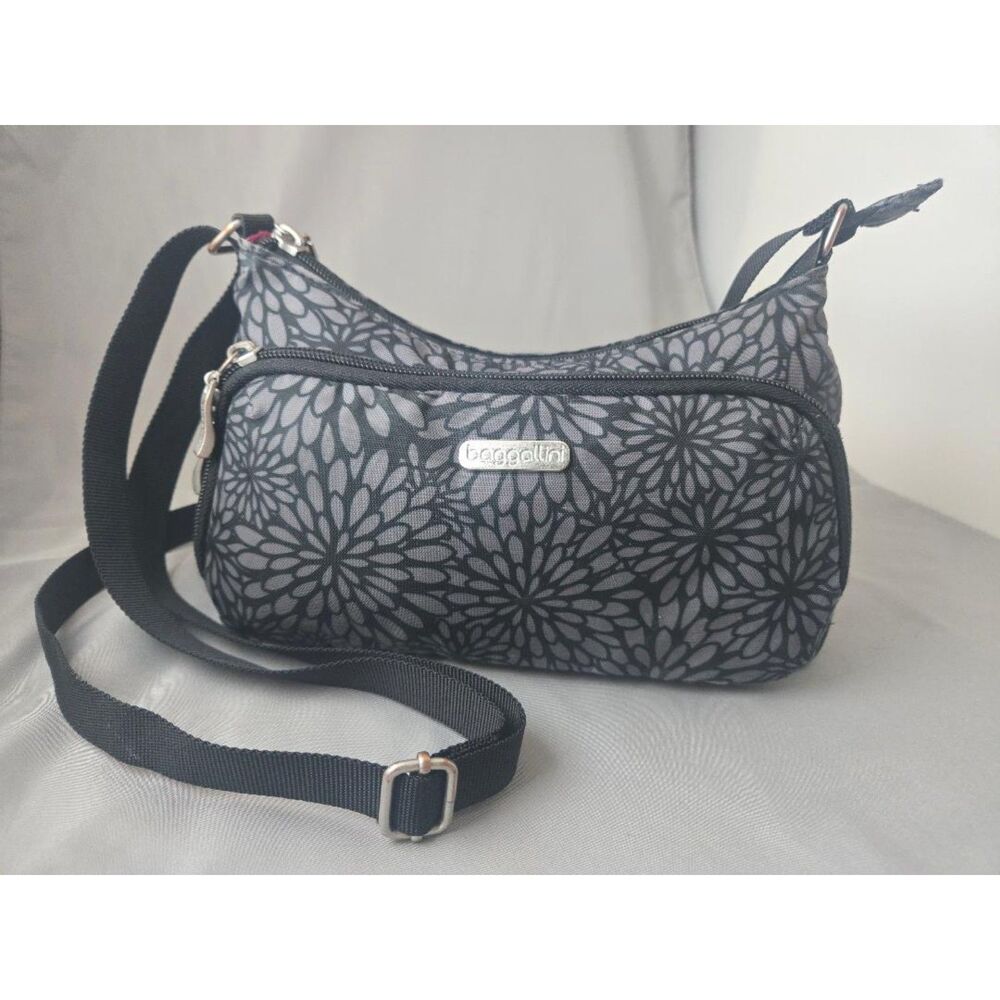 Baggallini Gray Black Floral Crossbody Bag Pink Lining Multiple Compartments